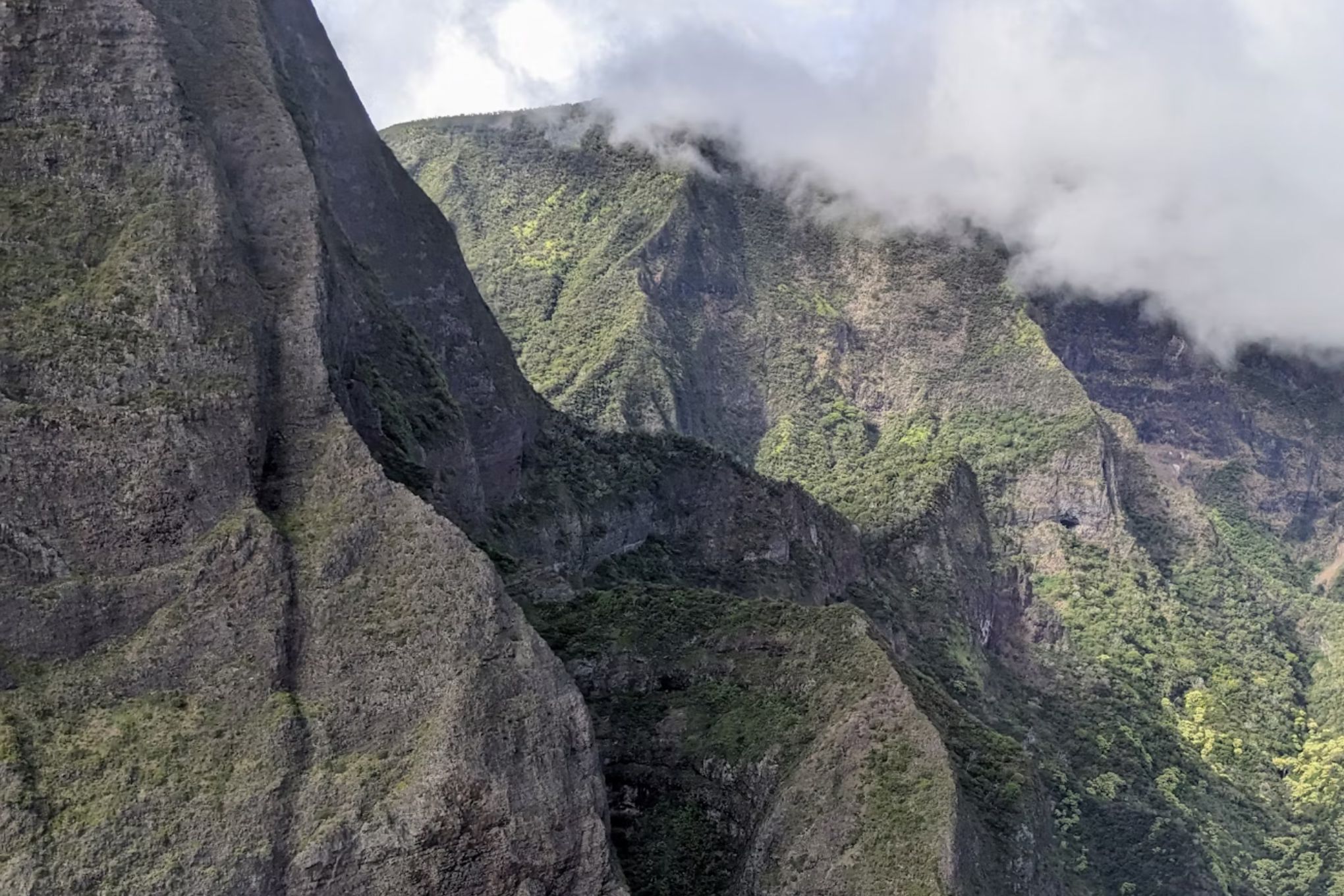 Case study: IEEE improves energy equity for Molokai native Hawaiian homesteaders with nano-grids